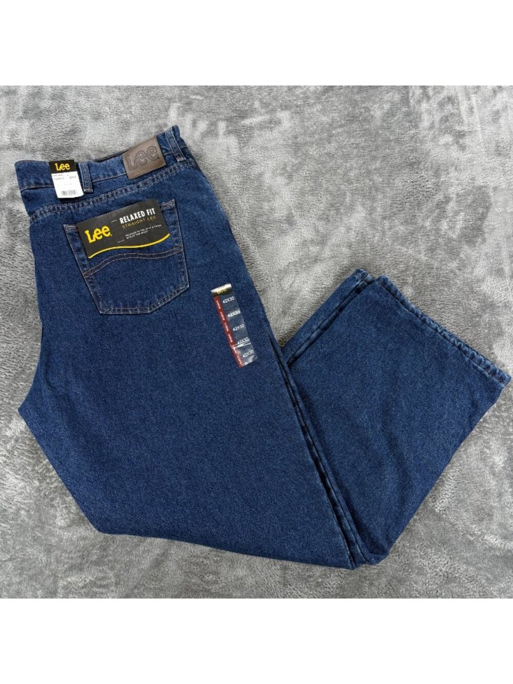 Lee Relaxed Fit Fleece Lined Jeans Mens 42x30 Dark Wash Straight Leg NWT Warm